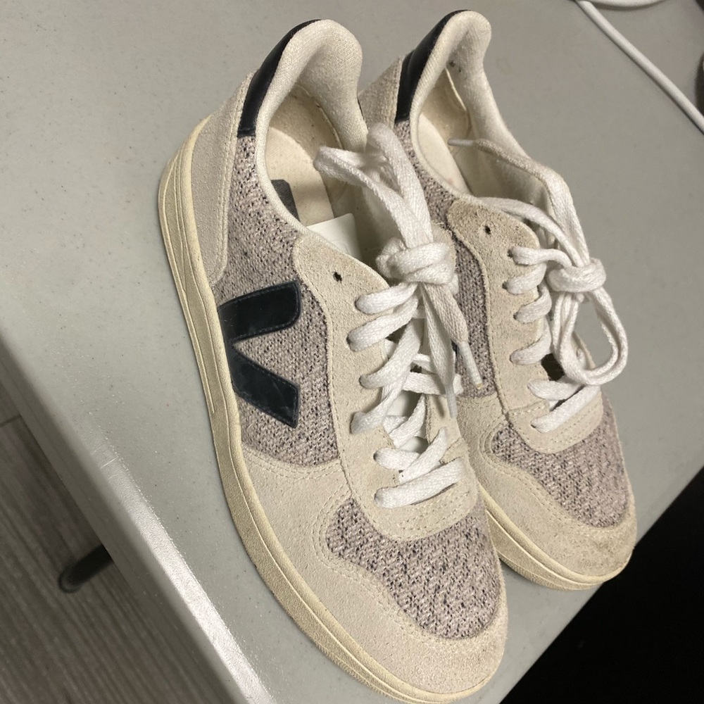 Veja sneakers